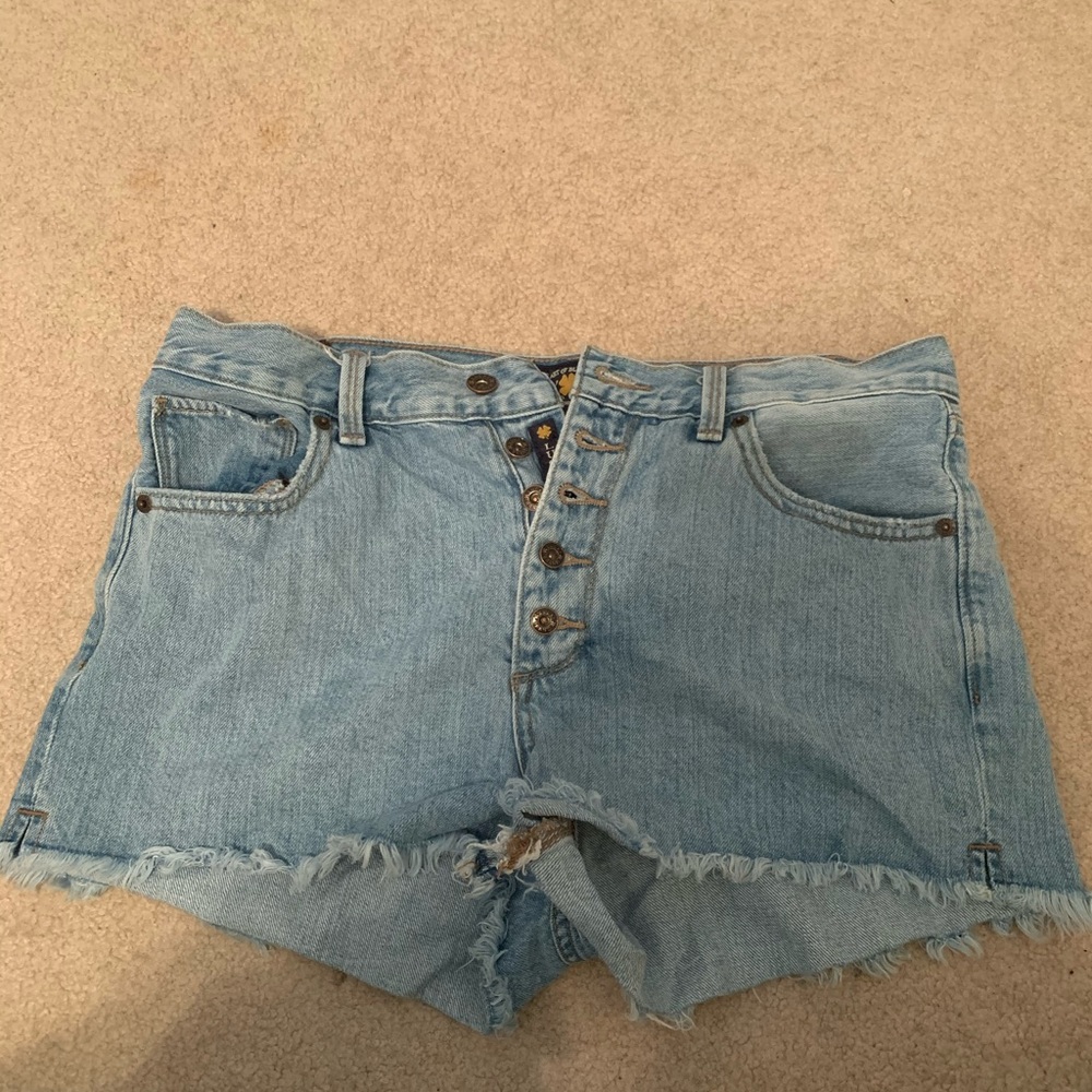 Light wash Lucky Brand shorts